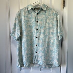 Island Republic Vintage Collection Men's 100%‎ Silk Shirt Size Medium